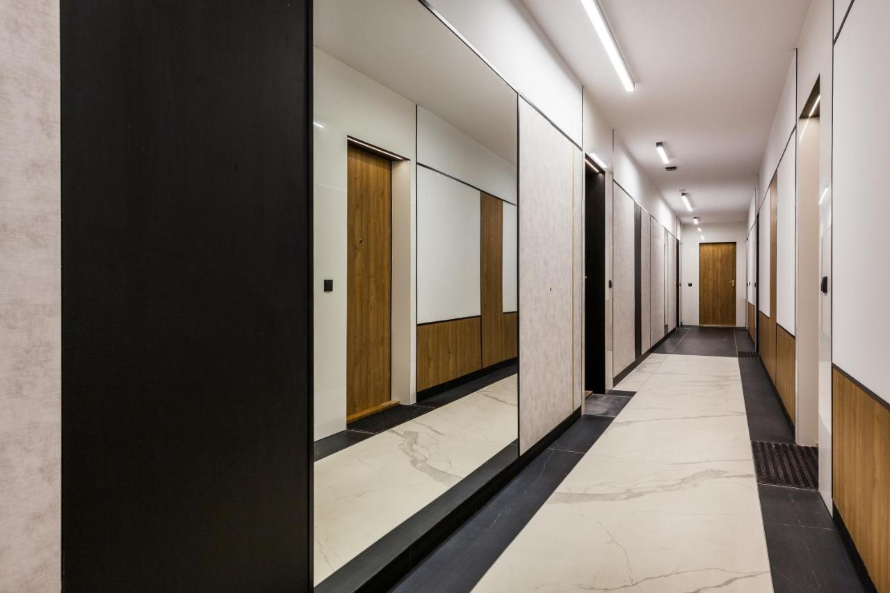 Plac Unii Aquamarine Premium Apartment Гдиня Екстериор снимка