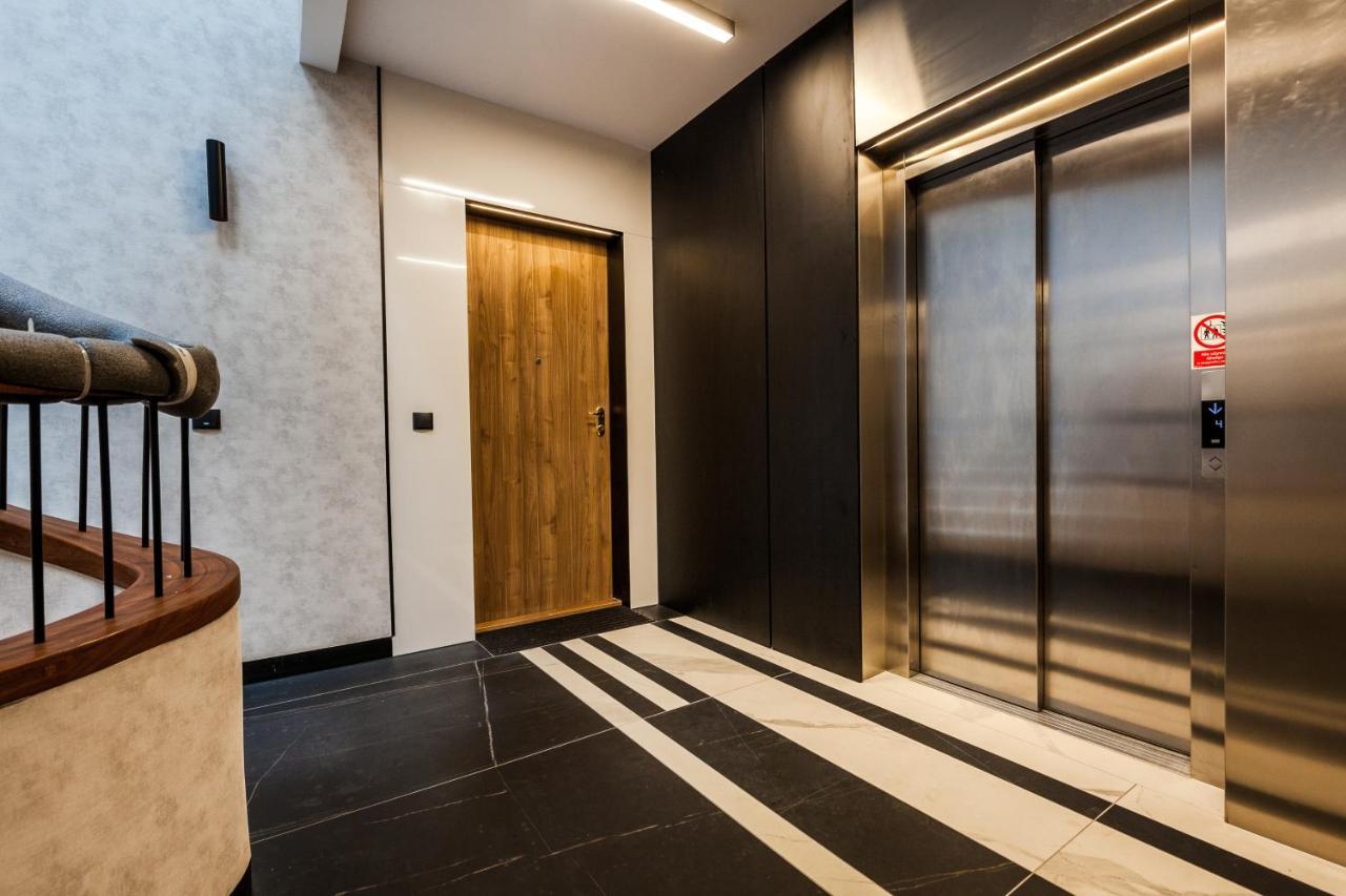 Plac Unii Aquamarine Premium Apartment Гдиня Екстериор снимка